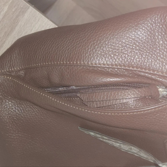 Maxima Milano Leather Purse - Picture 14 of 15